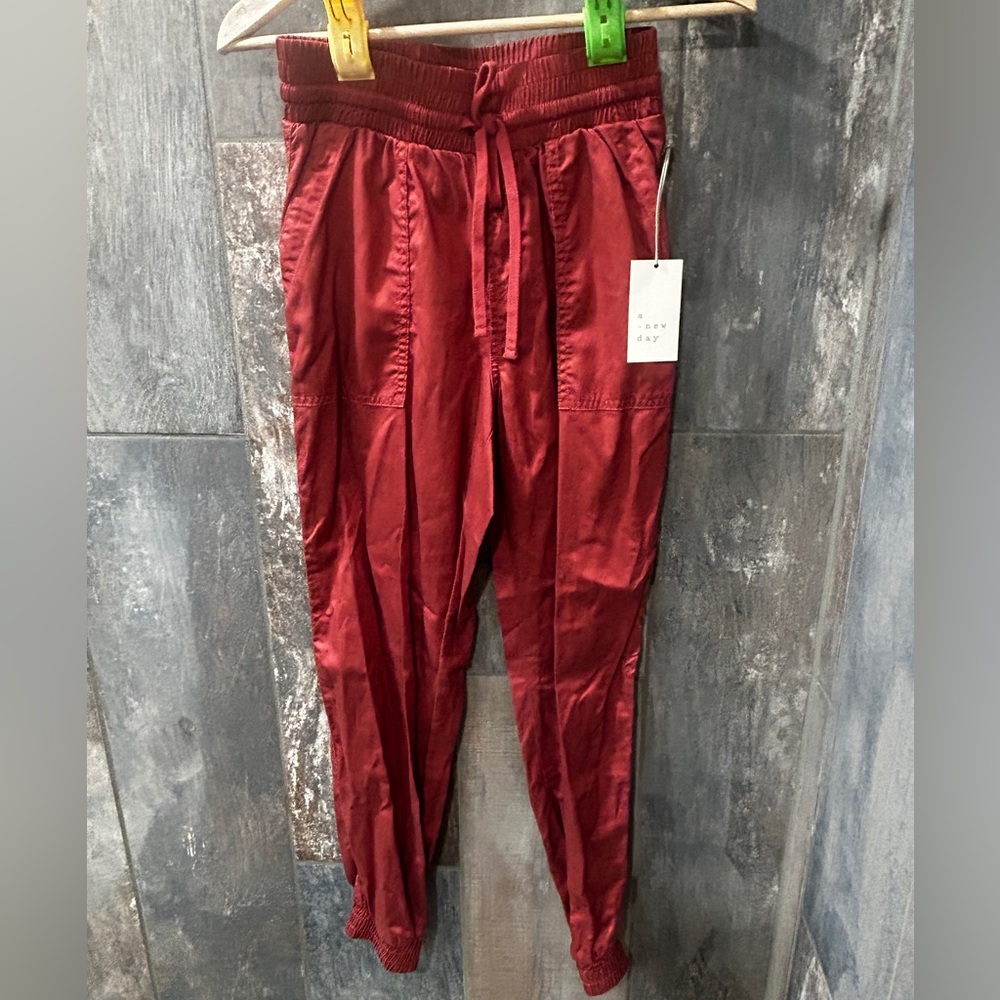 A New Day Women's Deep Burnt Orange Joggers NWT